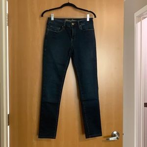 Mid rise skinny jeans color blue size 26/32